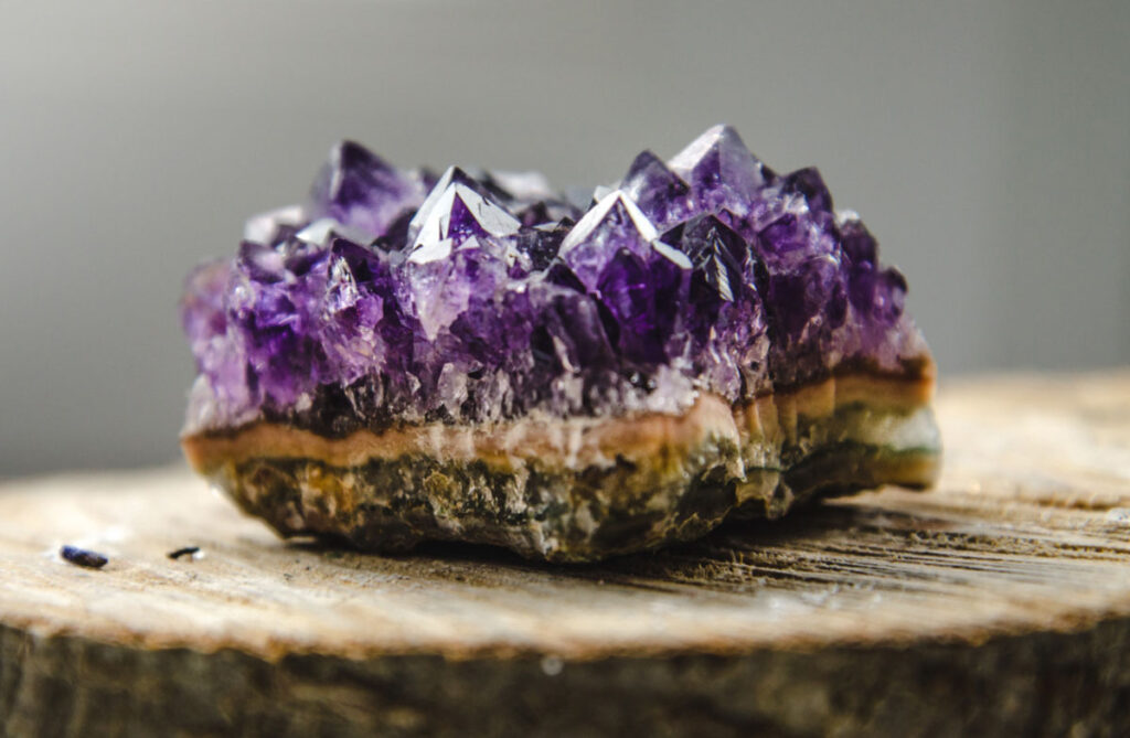 amethyst crystal helps with depression and grief