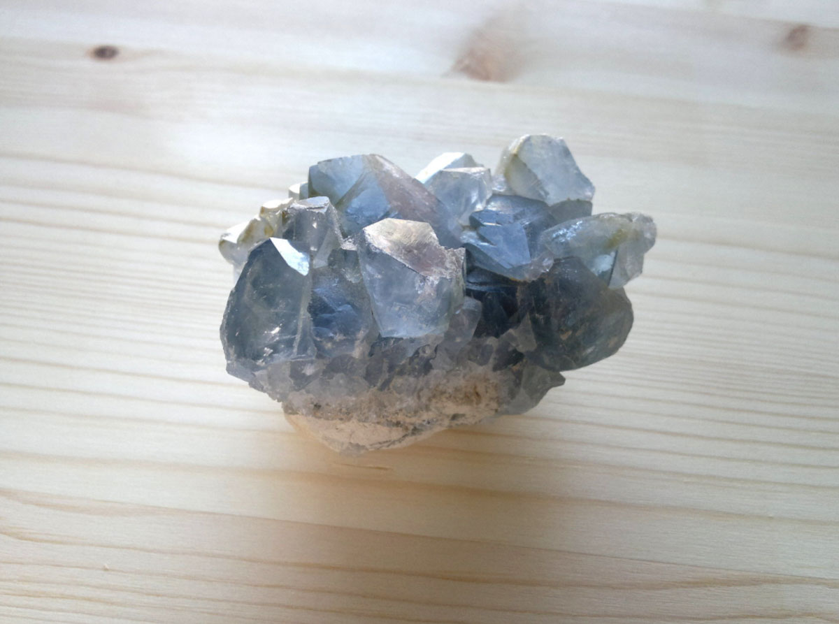 The Best Blue Crystals For Healing: A Complete Guide