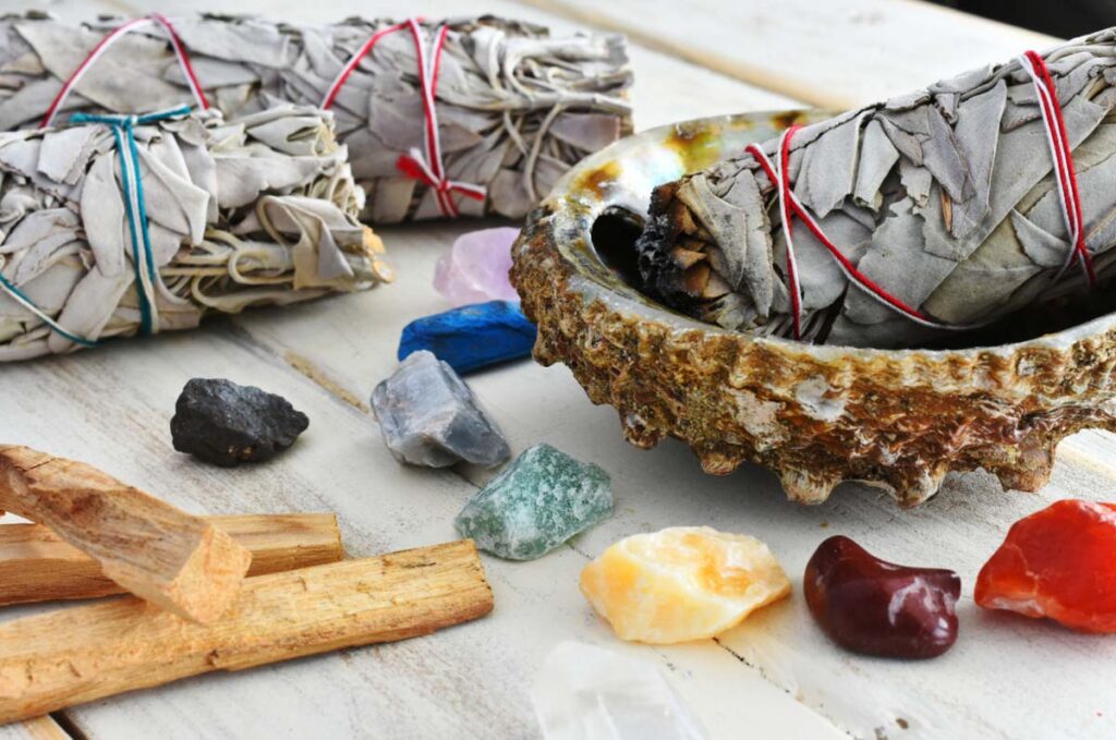 how to use crystals and sage together