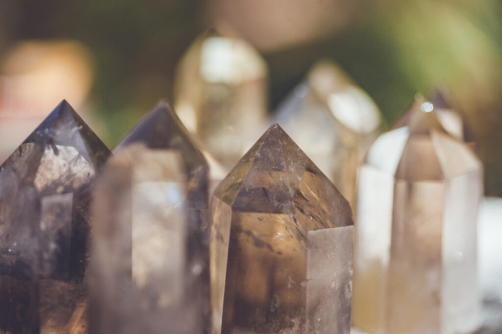quartz crystals helps with headaches